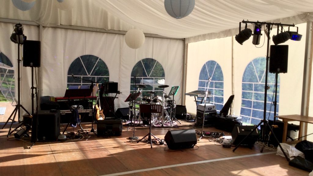 wedding band