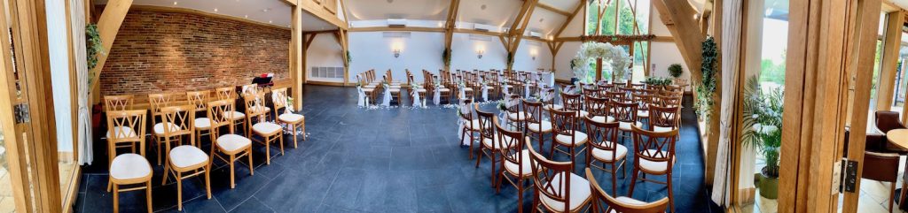Mythe Barn wedding
